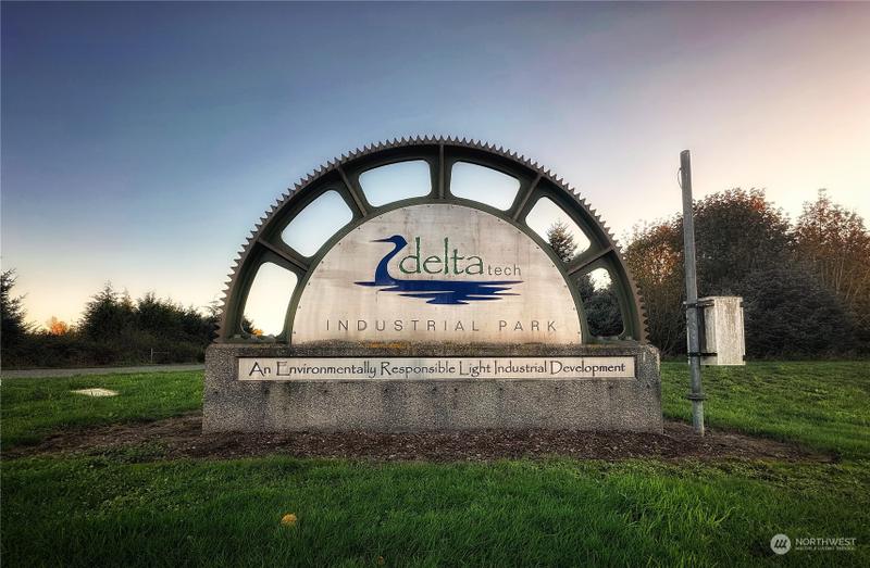 7135 Delta Ring Road, Ferndale, WA 98248 for Sale