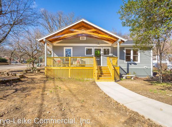 1044 Dartmouth Street - Chattanooga, TN 37405 - Home For Rent