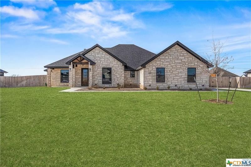 8158 Travertine Lane, Moody, TX 76557 for Sale