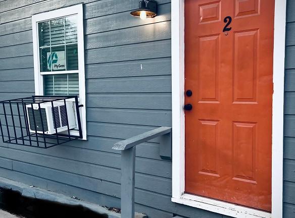 235 Kelsey Ave unit 1 - San Antonio, TX 78211 - Home For Rent