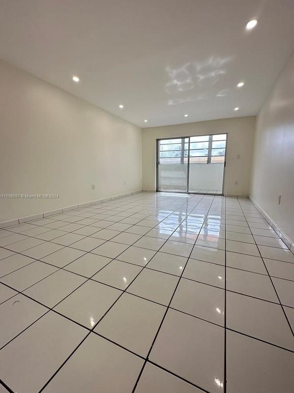 1555 W 44th Pl #234, Hialeah, FL 33012 - MLS A11508591 for Rent