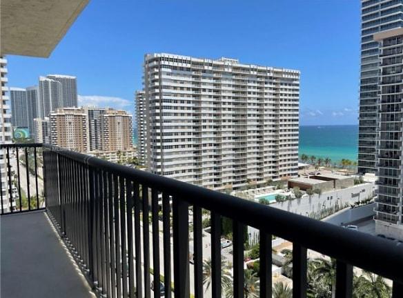 2049 S Ocean Dr - Hallandale Beach, FL 33009 - Home For Rent