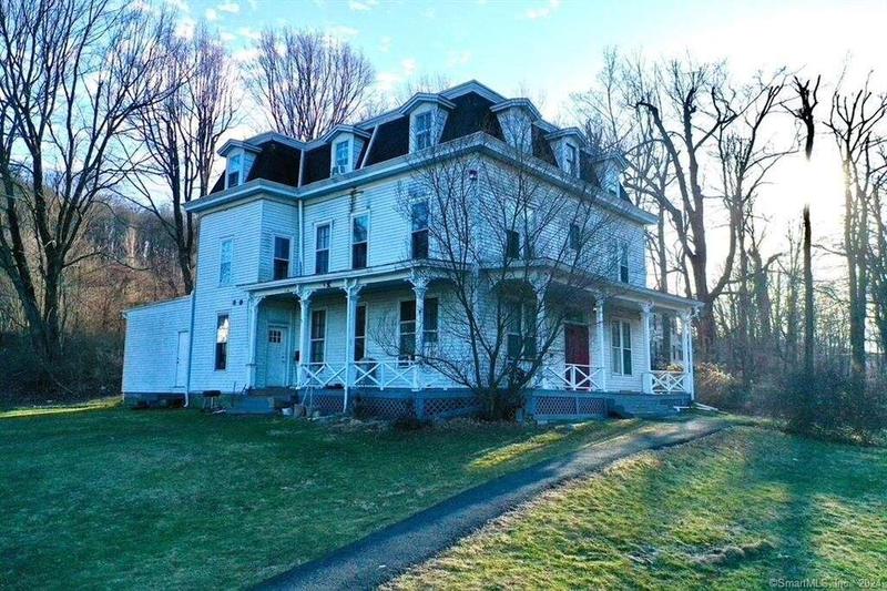 92 Miry Brook Road, Danbury, CT 06810  624494625 for Rent