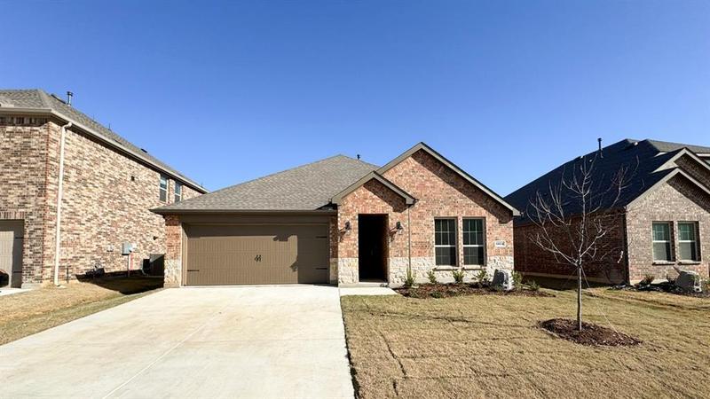 3824 Smuggler Mine St, Aubrey, TX 76227 for Sale