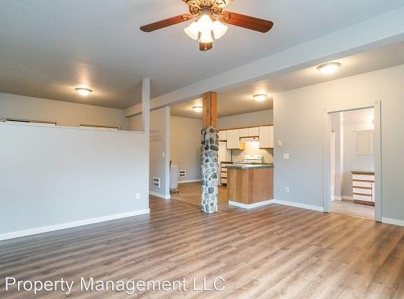 45 Wapato Way - Manson, WA 98831 - Home For Rent