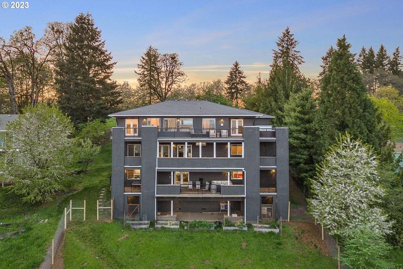 Dundee, Yamhill County, OR Commercial Property, House for sale Property ID: 416406882
