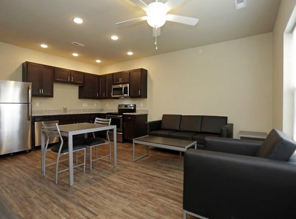 201 W Green St unit 315 - Champaign, IL 61820 - Home For Rent