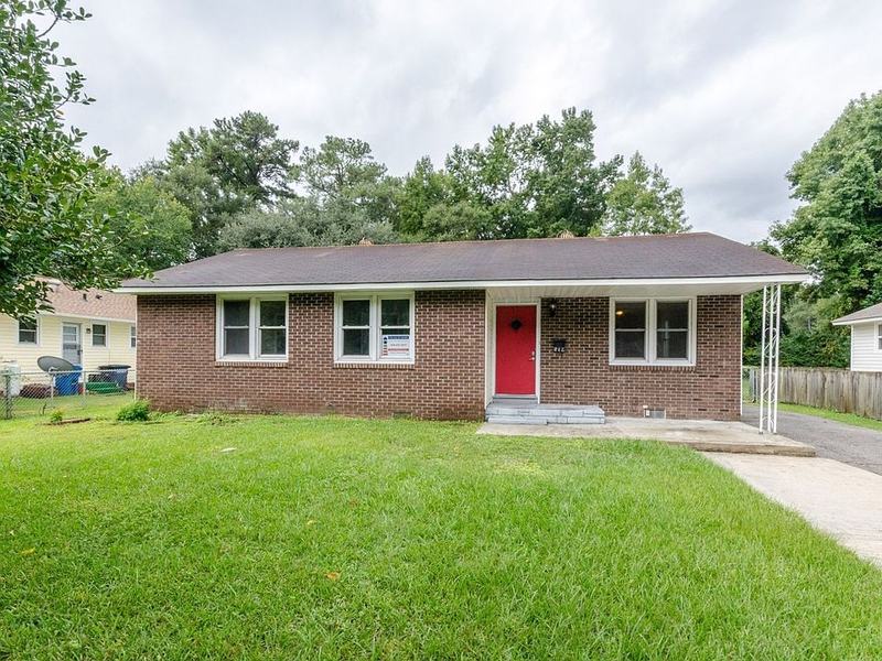 3/1 for rent in jacksonville, NC #519 Henderson Dr