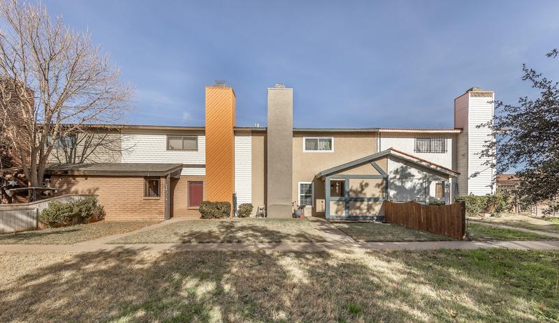 8633-C31Knoxville, Lubbock, TX 79423 for Sale