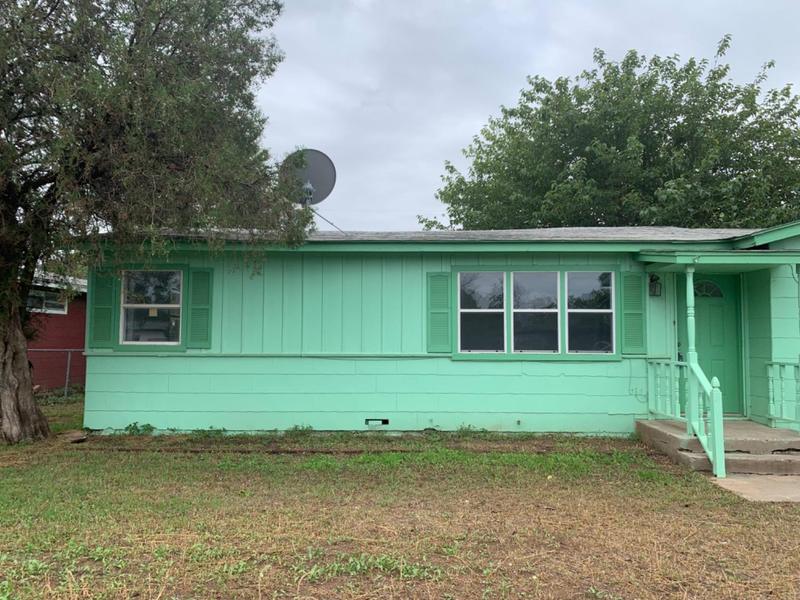 1917 62nd St, Lubbock, TX 79412  MLS# 202211712 for Sale