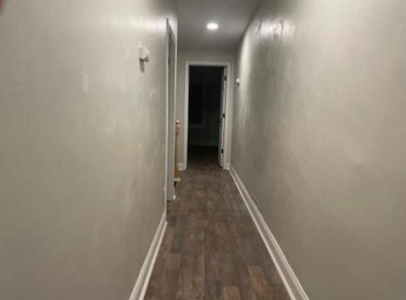 515 Harrison Ave - Oaklyn, NJ 08107 - Home For Rent