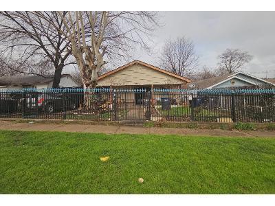 E Harvey Ave for Sale