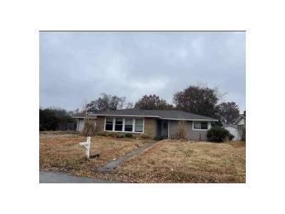 SE 11th St for Sale