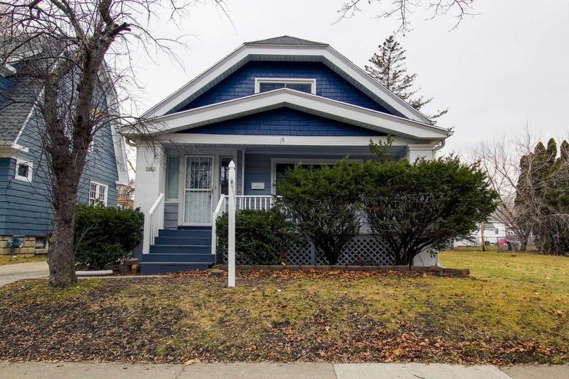 5667 N 35th St, Milwaukee, WI 53209  614928174 for Sale
