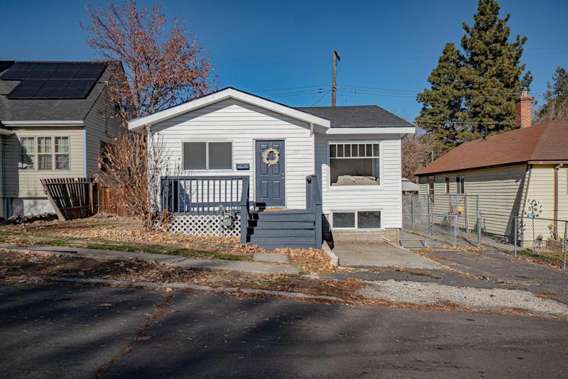 727 Roseway Drive, Klamath Falls OR 97601 for Sale