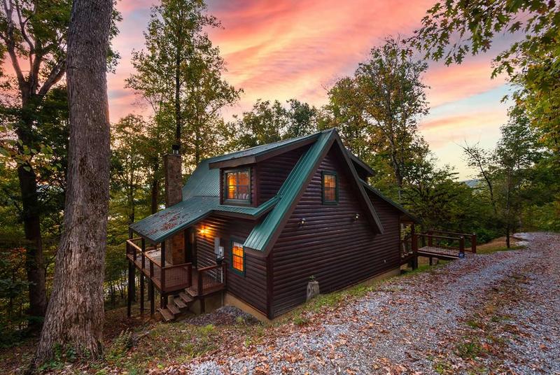 3769 CLABO MOUNTAIN LN, Sevierville, TN 37862 Single Family Residence For Sale  MLS# 257692 for Rent
