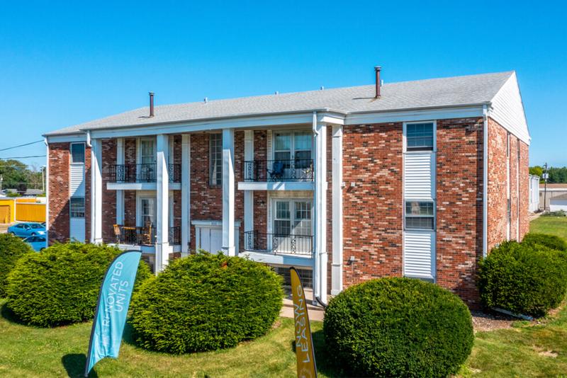 4105-1B  Avenues at East Moline for Sale