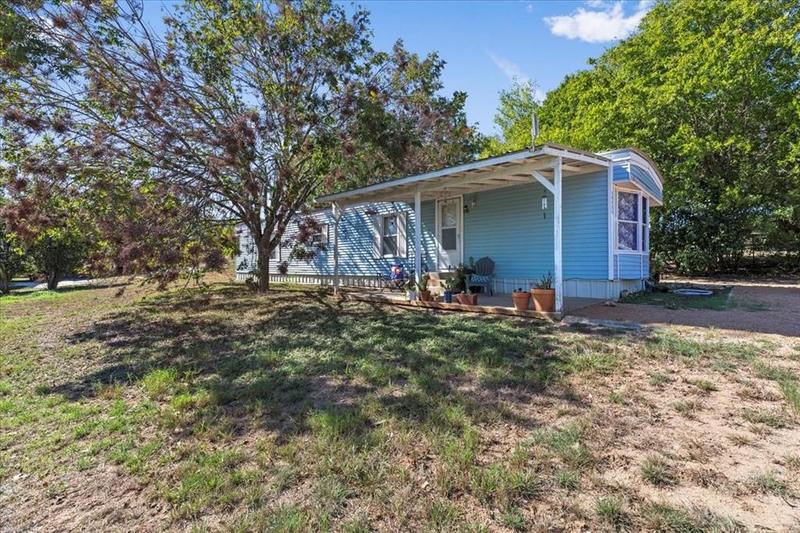 1411 C Democrat St, Blanco, TX 78606 for Sale