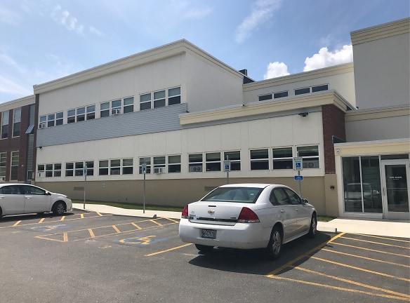 Huse School Apartments - 39 ANDREWS RD - Bath, ME Apartments for Rent