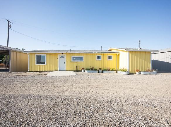 1835 State Highway 20 - Colusa, CA 95932 - Home For Rent