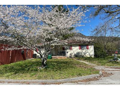 3rd St for Sale