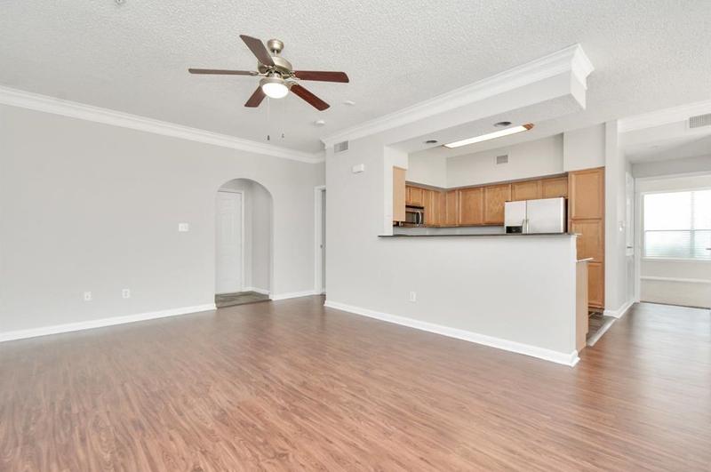 2300 Mc Cue Rd #302, Houston, TX 77056 - MLS 25425121 for Rent