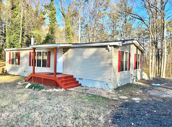 5148 E Holiday Ct - Acworth, GA 30102 - Home For Rent