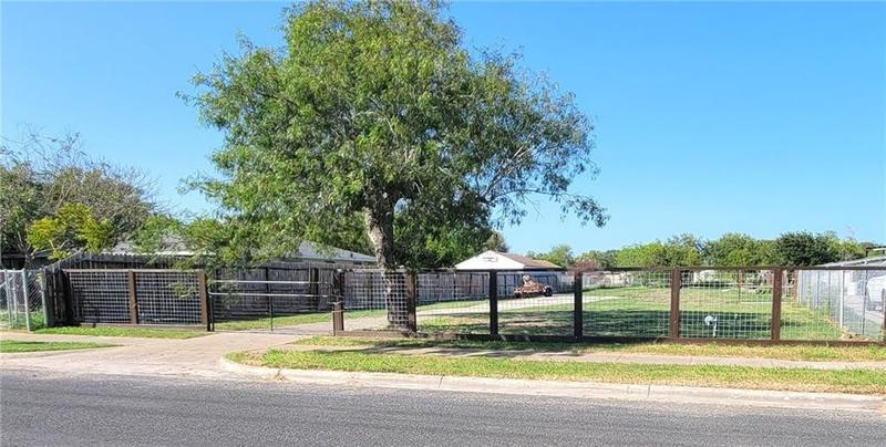 5506 Bonner Dr, Corpus Christi, TX 78411 for Sale