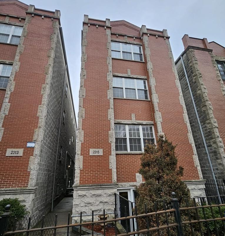 2315 W Harrison St #2, Chicago, IL 60612 - MLS 11918318 for Rent