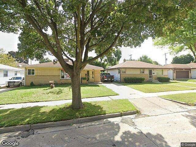 Villard, MILWAUKEE, WI 53225  608596242 for Sale