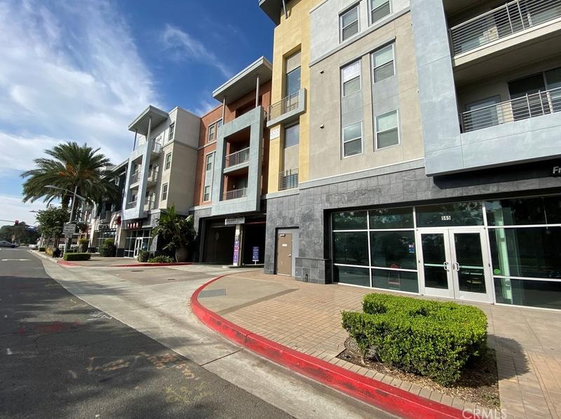 565 N Commonwealth Ave, Fullerton, CA 92831 - MLS TR23184336 for Sale