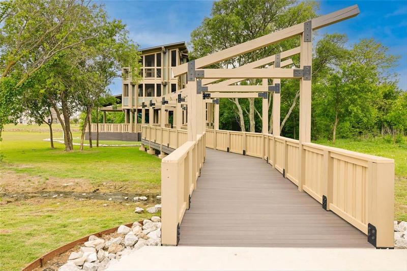 1813 Lambs Ear Ln, Aubrey, TX 76227 for Sale