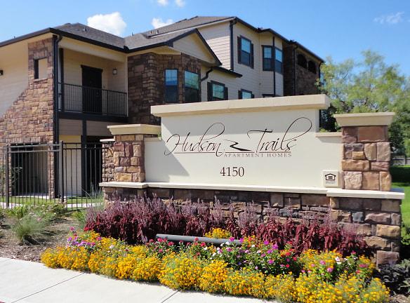 Hudson Trails Apartment Homes - 4150 Pendleton Dr - Bryan, TX Apartments for Rent