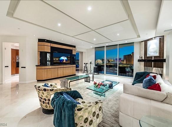 2877 Paradise Rd #2701 - Las Vegas, NV 89109 - Home For Rent