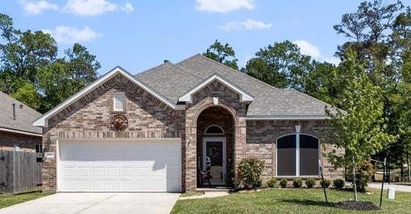 64 Hallmark Dr, Conroe, TX 77304 for Rent