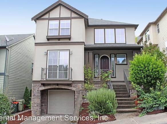 4622 NW Dresden Pl - Portland, OR 97229 - Home For Rent
