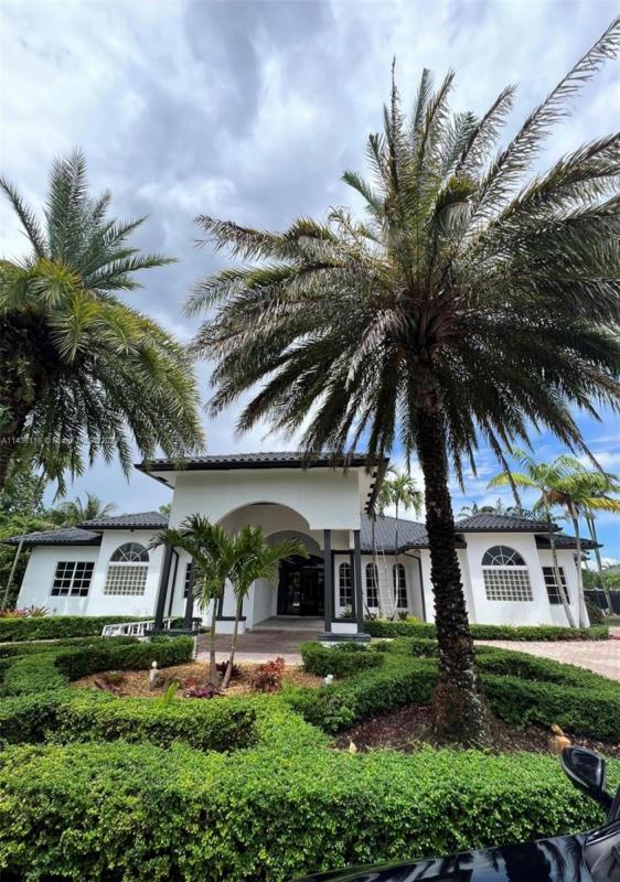13531 SW 34TH ST, Miami, FL 33175 Single Family Residence For Sale  MLS# A11438116 for Rent