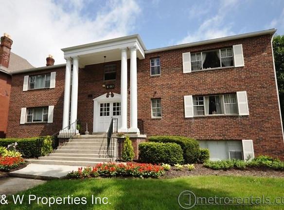 1040 Bryden Rd - Columbus, OH 43205 - Home For Rent