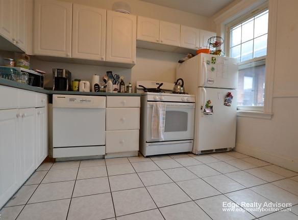 72 Strathmore Rd unit 12B - Boston, MA 02135 - Home For Rent