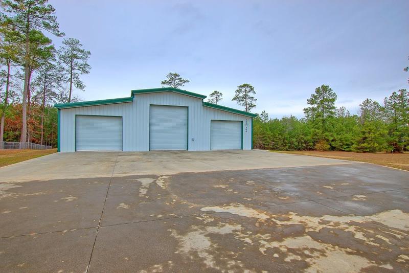 106 Bear Creek Drive, Pineland, TX 75968 for Sale