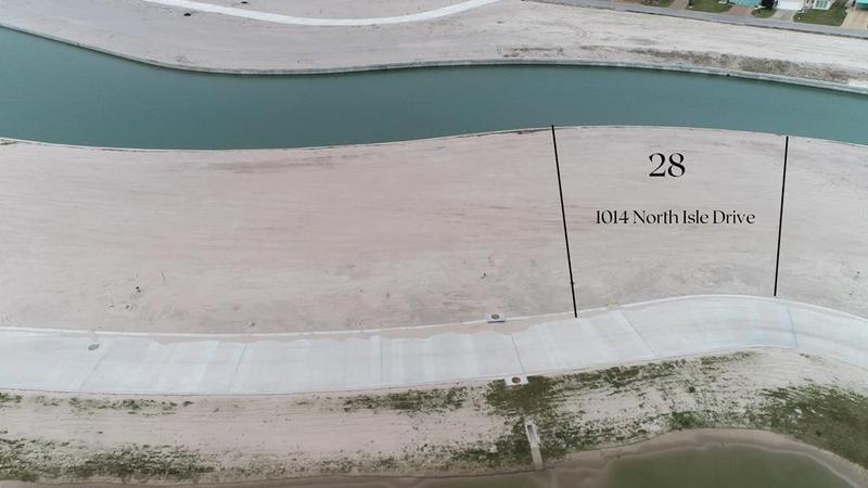 1014 North Isle Drive, ROCKPORT, TX 78382 for Sale