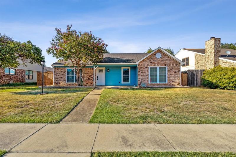409 Creekmeadow Ln, Lewisville, TX 75067 for Sale