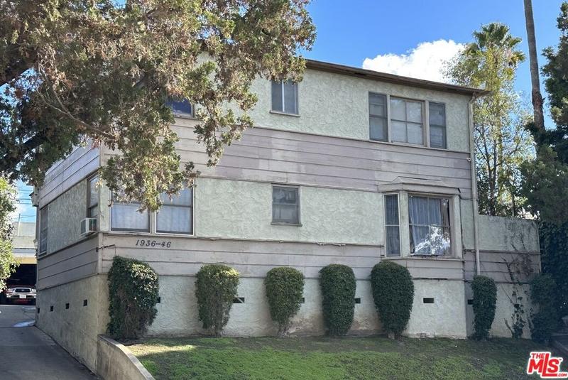 1936 West View St, Los Angeles, CA 90016 - MLS 22-218221 for Sale