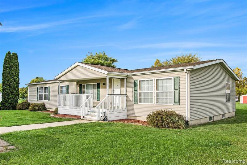 301 Mcconnell St, Gaines Vlg, MI 48436  MLS# 20230089476 for Sale