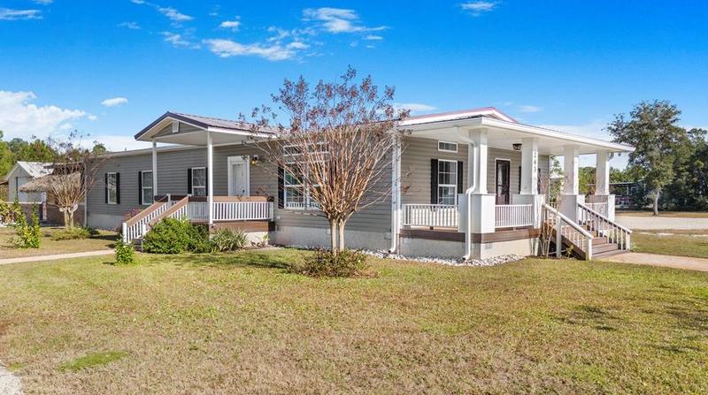 243 Old Ferry Dock Rd, Eastpoint, FL 32328 - MLS 316110 for Sale