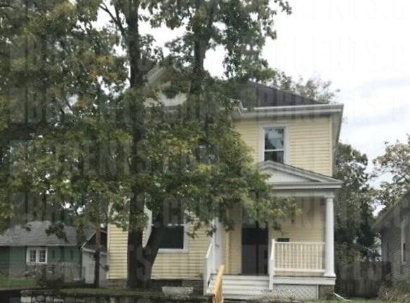 517 N D St - Hamilton, OH 45013 - Home For Rent