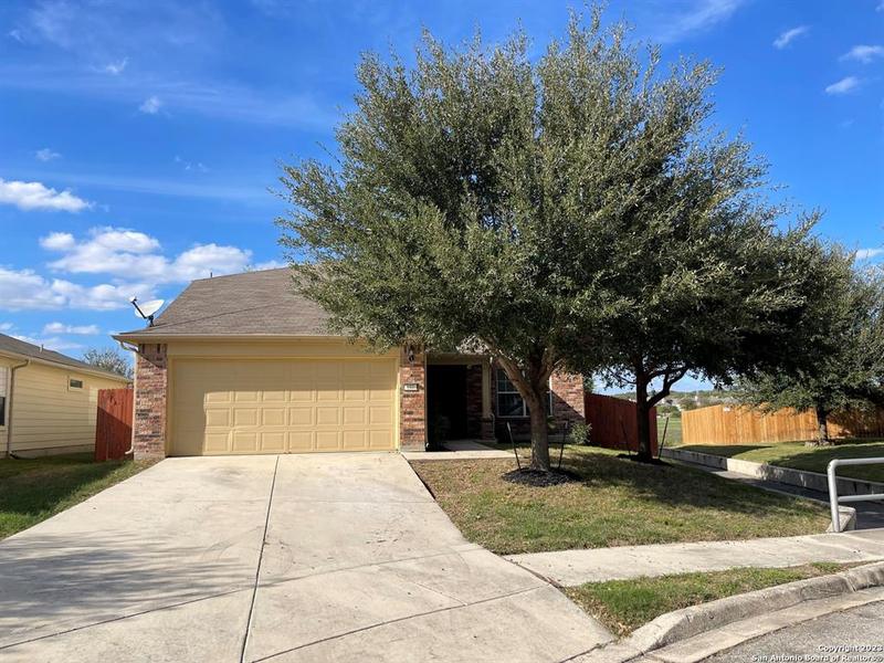 677 Planters Pass, Schertz, TX 78154 for Rent