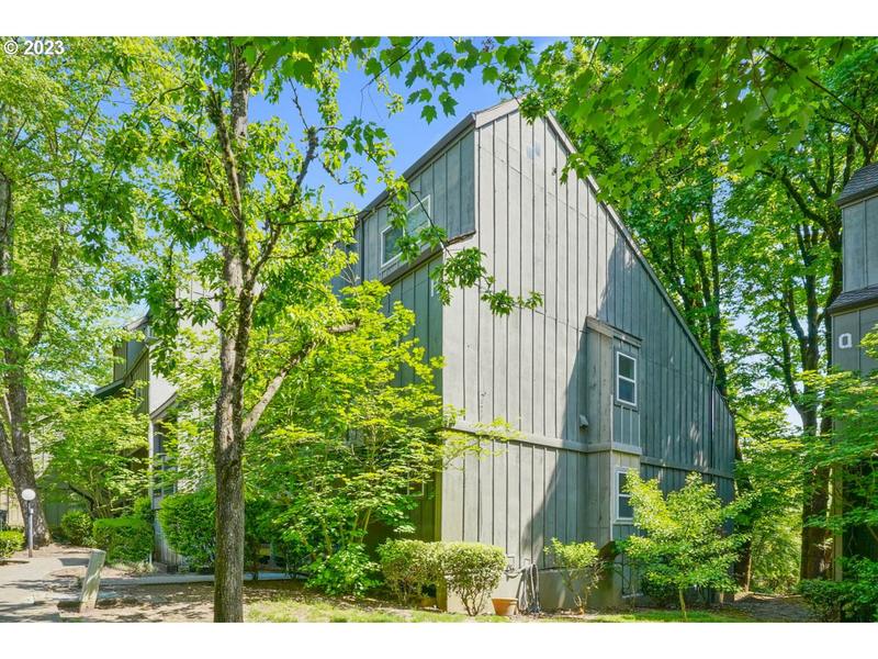 4 TOUCHSTONE 107, Lake Oswego OR 97035 for Sale