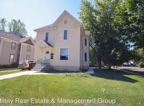 107 3rd Ave SW - Austin, MN 55912 - Home For Rent