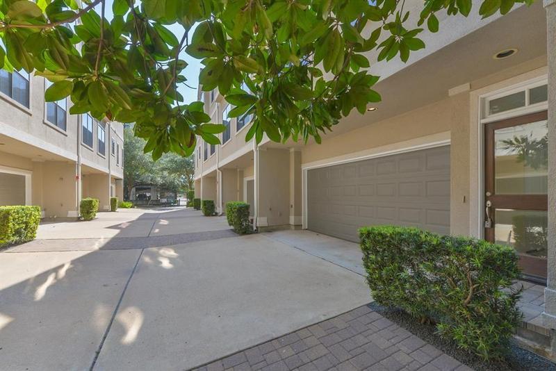 2210 Mid Ln #116, Houston, TX 77027 for Rent